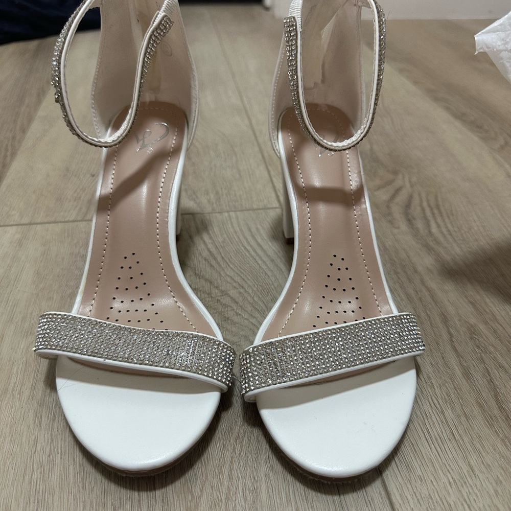 Chic White and Silver Women's Heels
